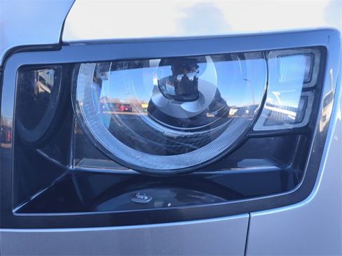 Used 2024 Land Rover Defender 110 S image 29