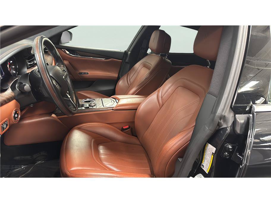 Used 2021 Maserati Quattroporte S RWD image 18