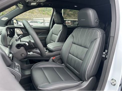 New 2026 Buick Enclave Avenir w/ Super Cruise Package AWD/4WD image 6