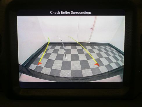 Used 2019 Jeep Wrangler Unlimited Sahara w/ Dual Top Group image 38