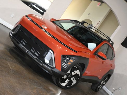 Used 2024 Hyundai Kona Limited image 78