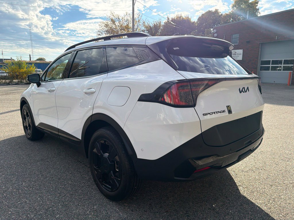 Certified 2026 Kia Sportage X-Line w/ X-Line Technology Package AWD/4WD image 4
