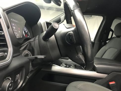 Used 2022 RAM 1500 Big Horn image 10