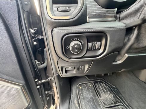 Used 2021 RAM 1500 Limited image 19