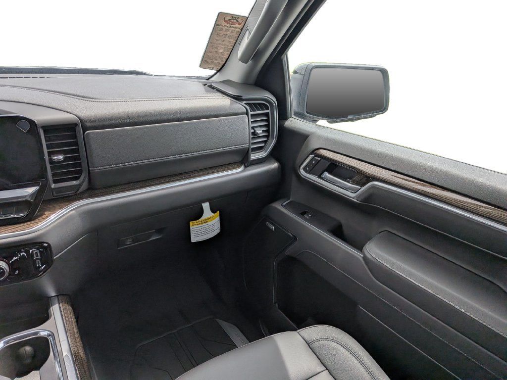 New 2026 Chevrolet Silverado 1500 RST w/ RST All Star Premium Package AWD/4WD image 15