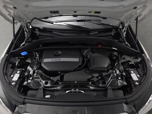 New 2026 BMW X1 xDrive28i w/ Convenience Package AWD/4WD image 30