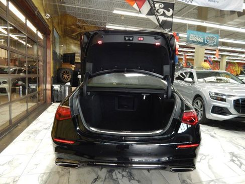 Used 2023 Mercedes-Benz S 580 4MATIC Sedan w/ AMG Line image 8