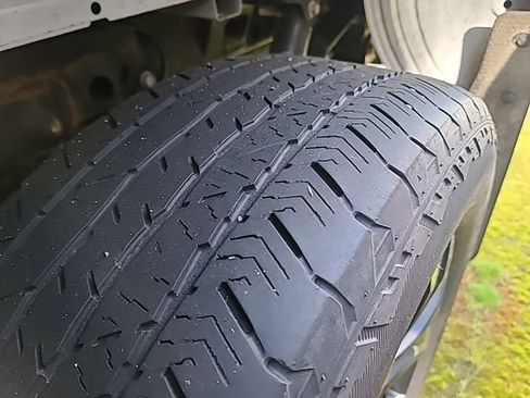 Used 2022 Ford F150 Lariat w/ Equipment Group 502A High image 6