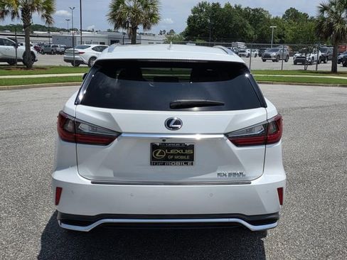 Used 2020 Lexus RX 350L FWD w/ Premium Package image 3