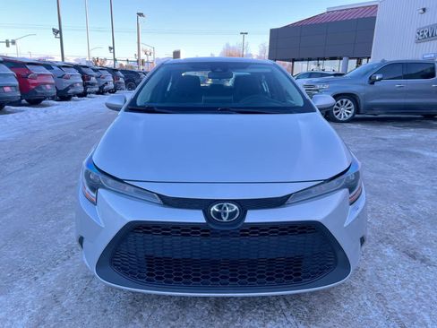 Used 2020 Toyota Corolla LE image 29