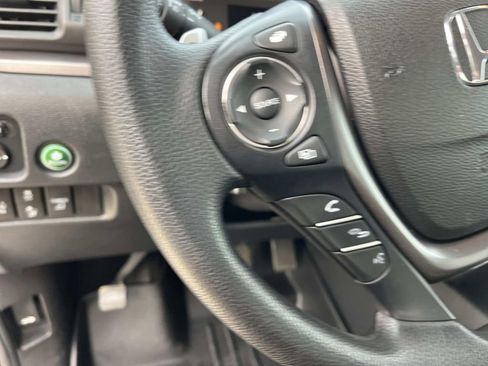 Used 2021 Honda Ridgeline Sport image 29