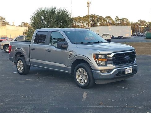 Used 2023 Ford F150 XLT image 32