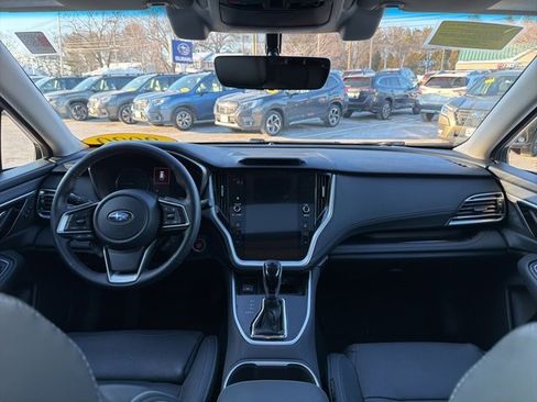 Used 2020 Subaru Outback Limited image 30