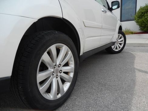 Used 2012 Subaru Forester 2.5X Limited image 20