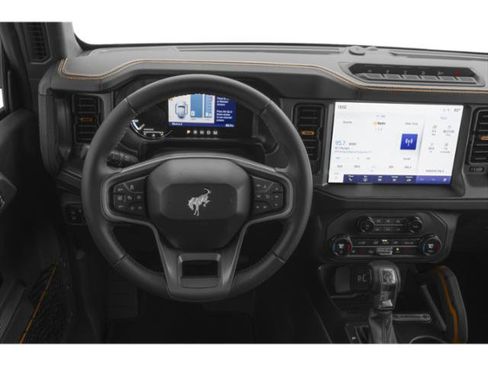 Used 2024 Ford Bronco Badlands AWD/4WD image 6