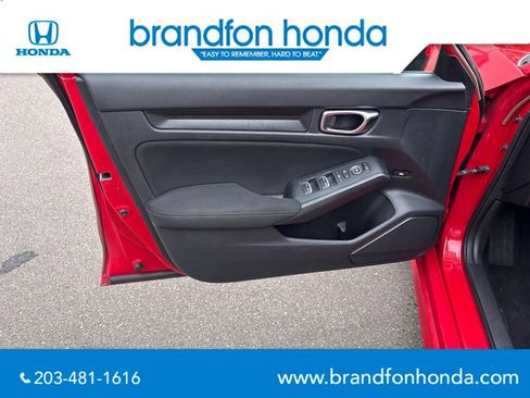 Used 2022 Honda Civic Sport image 11