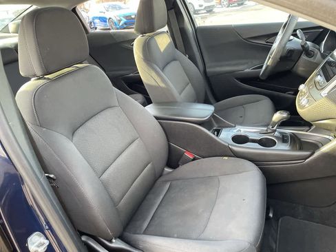 Used 2016 Chevrolet Malibu LT image 14