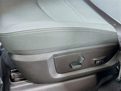 Used 2024 RAM 2500 Big Horn w/ Bed Utility Group image 18