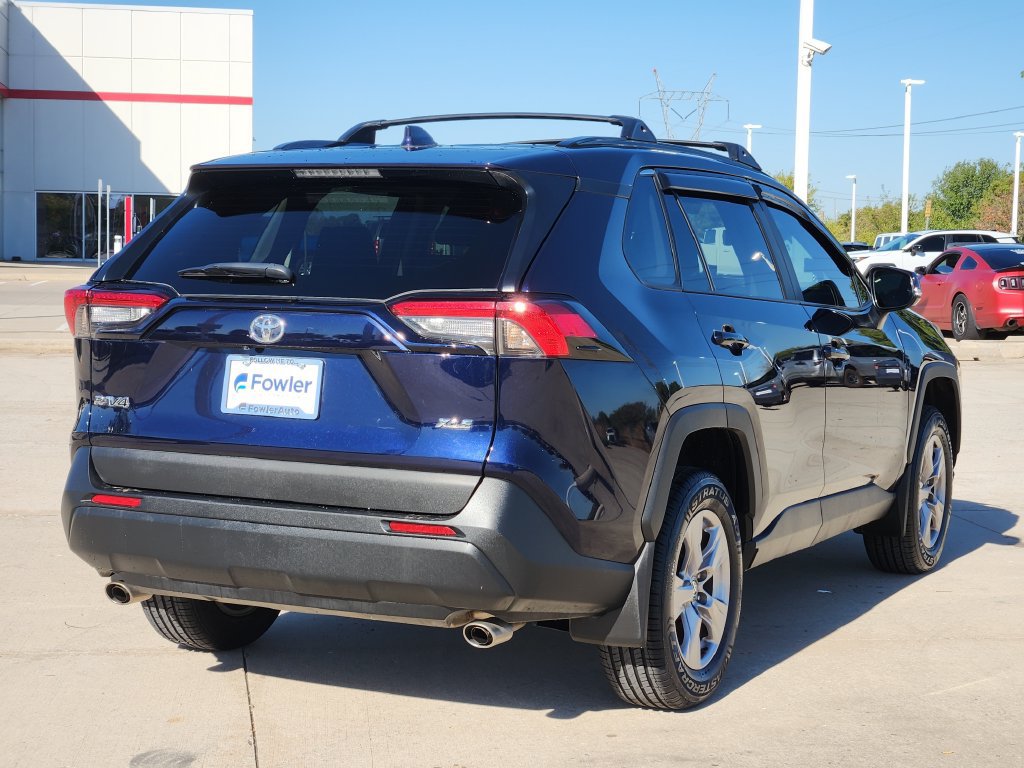Certified 2023 Toyota RAV4 XLE w/ Convenience Package FWD image 5