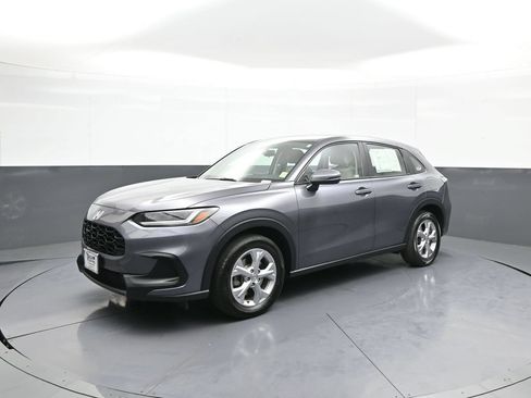 Used 2023 Honda HR-V LX image 10