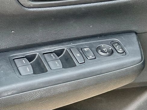 Used 2025 Honda CR-V Sport image 17