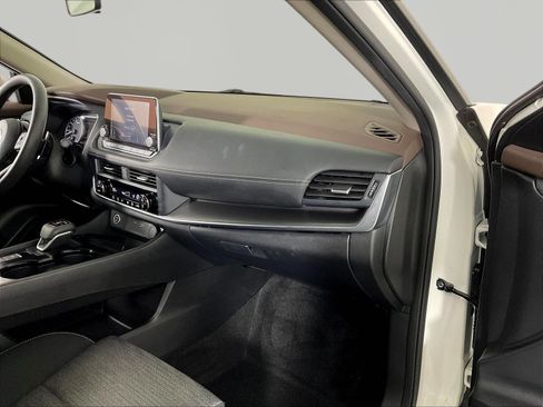 Used 2023 Nissan Rogue SV AWD/4WD image 26