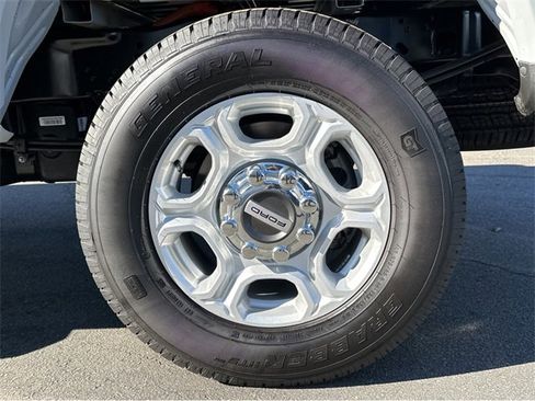 New 2026 Ford F250 XLT w/ XLT Premium Package image 26
