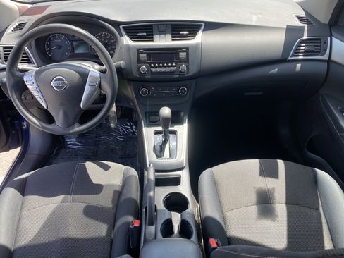 Used 2016 Nissan Sentra S image 17