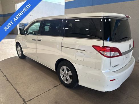 Used 2015 Nissan Quest SV image 4
