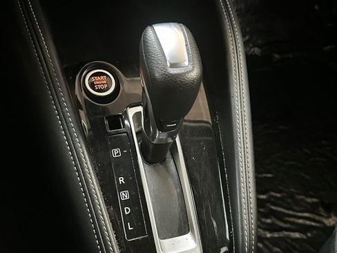 Used 2020 Nissan Kicks SV image 25