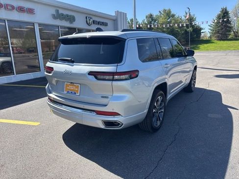 Certified 2025 Jeep Grand Cherokee L Overland w/ Advanced Protech Group III AWD/4WD image 6