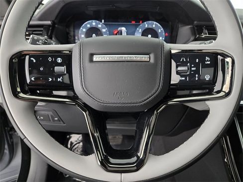 New 2026 Land Rover Range Rover Velar Dynamic SE image 21