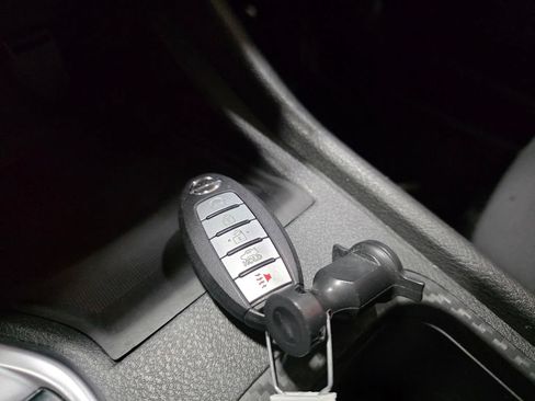 Used 2023 Nissan Sentra SV w/ All-Weather Package FWD image 21