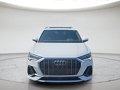 Used 2024 Audi Q3 2.0T Premium AWD/4WD image 27