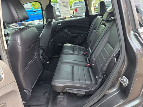 Used 2016 Ford C-MAX Energi SEL image 11