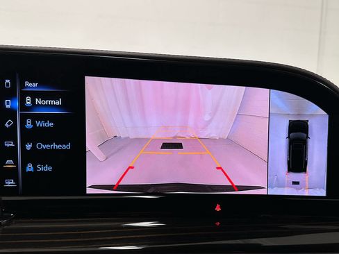 Used 2024 Cadillac Escalade ESV Sport w/ LPO, ONYX Package image 40