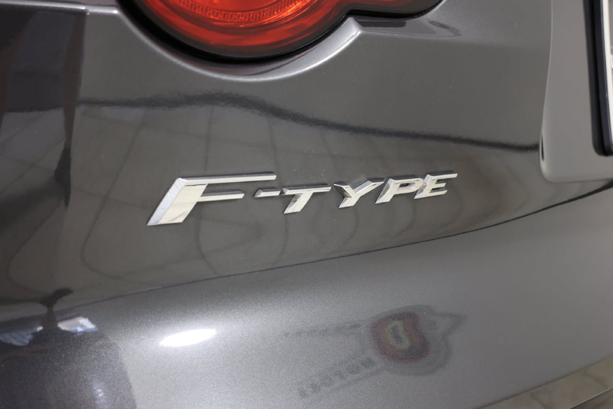 Used 2020 Jaguar F-TYPE Checkered Flag RWD image 16