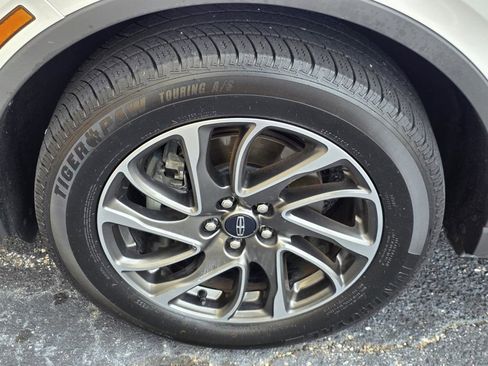 Used 2020 Lincoln Corsair FWD w/ Equipment Group 101A image 39