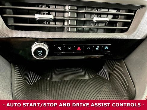 Used 2025 Ford Explorer ST-Line AWD/4WD image 39