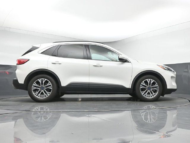 Used 2020 Ford Escape SEL FWD image 17