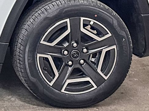New 2026 Jeep Cherokee Laredo AWD/4WD image 42