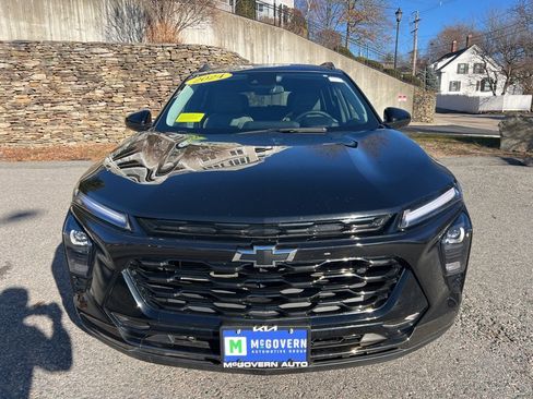 Used 2024 Chevrolet Trax ACTIV w/ Sunroof Package image 8