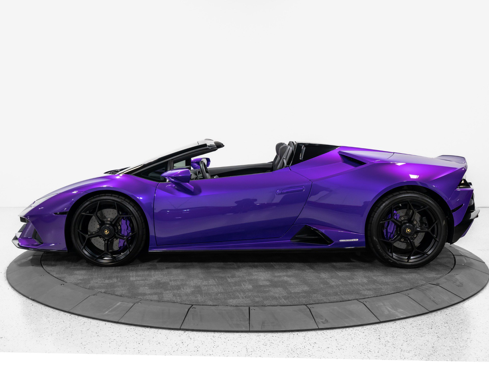 Used 2020 Lamborghini Huracan EVO AWD/4WD image 4