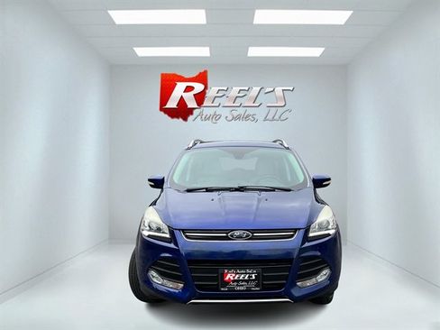 Used 2016 Ford Escape Titanium w/ Equipment Group 301A AWD/4WD image 3