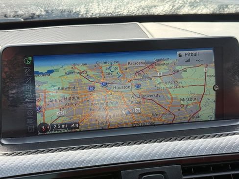 Used 2015 BMW M4 Coupe image 29