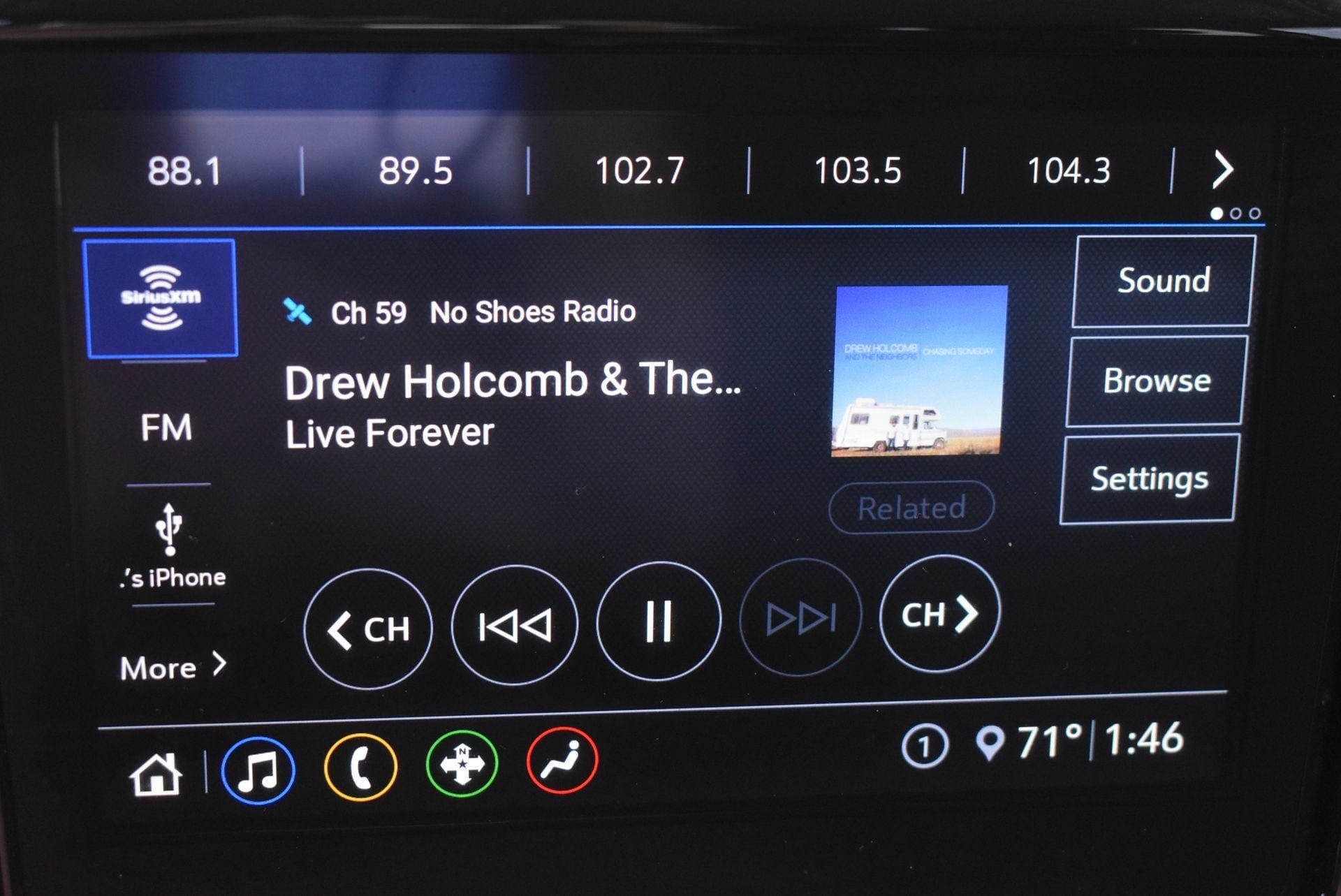Used 2021 Chevrolet Traverse LT FWD image 29