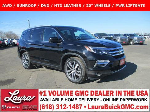 Used 2018 Honda Pilot Touring image 1