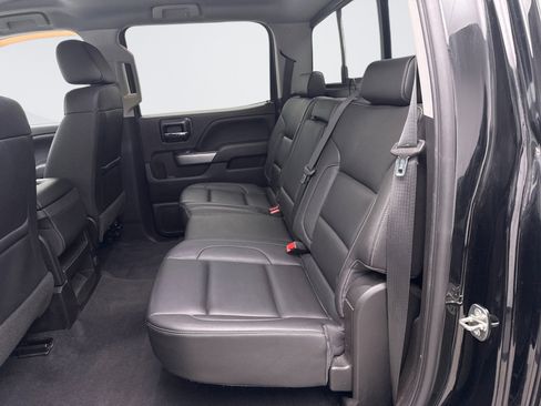 Used 2018 Chevrolet Silverado 1500 LTZ Z71 image 18