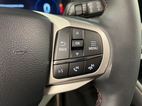 New 2026 Ford Explorer Active image 19