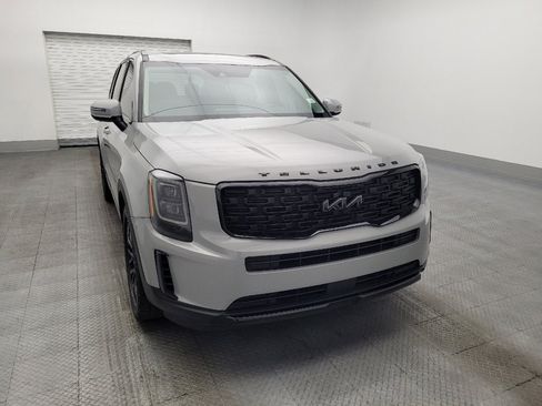 Used 2022 Kia Telluride EX w/ EX Premium Package image 13